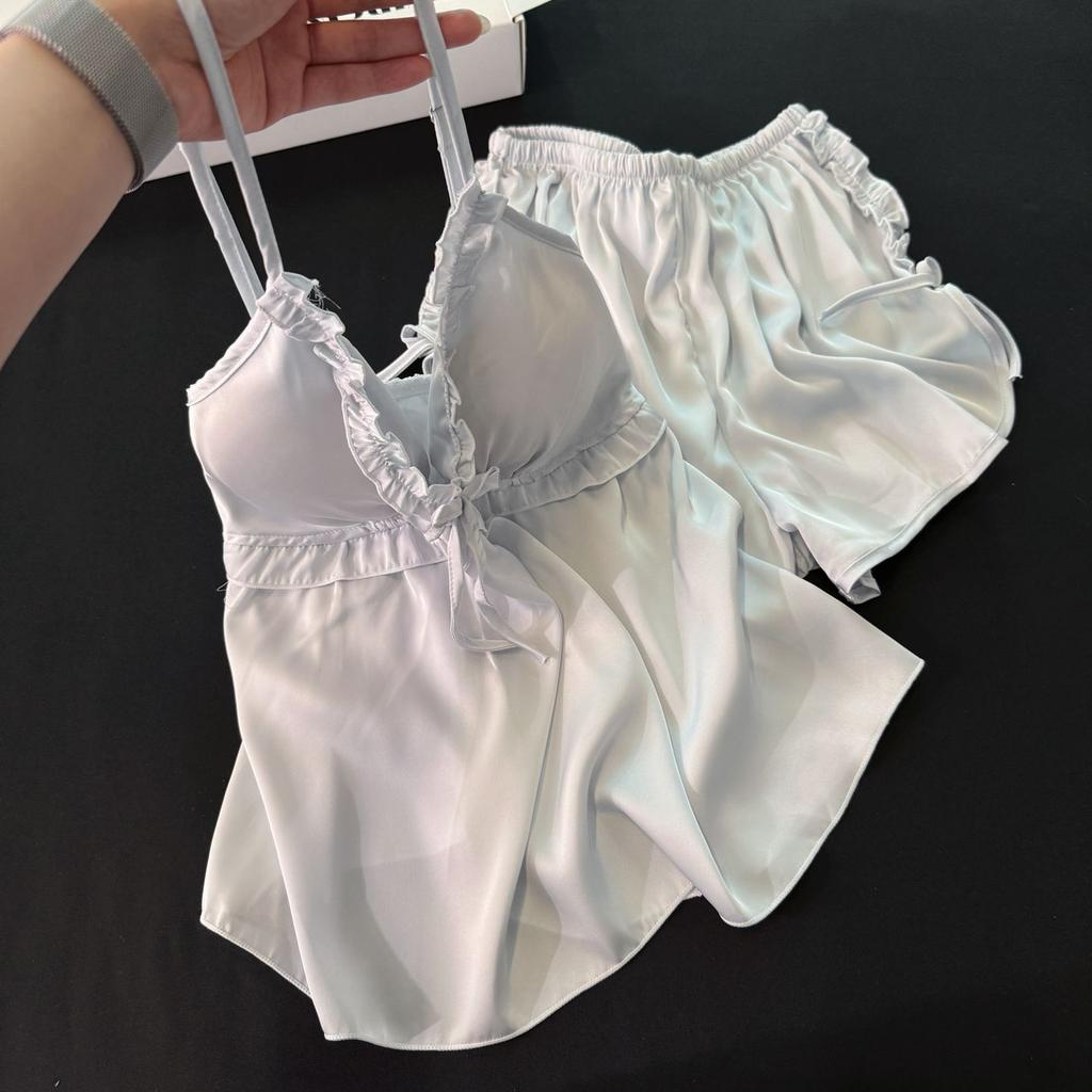 Ice and snow silk sexy women's summer suspender shorts set pure desire wind spring and autumn pajamas ice silk loungewear with chest pad
