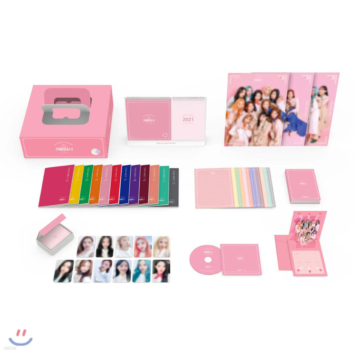 

LOONA 2021 Season Greetings