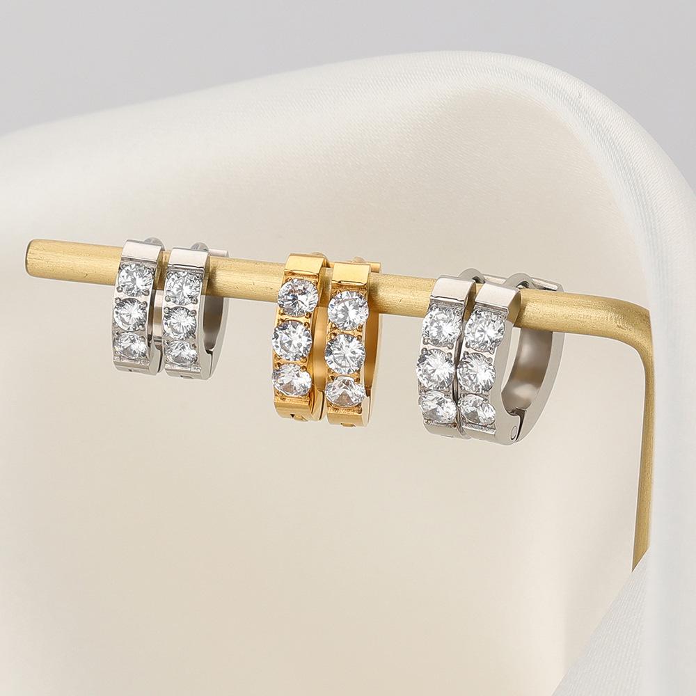 

Single Row Diamond Stainless Steel Ear Cuff - Titanium Steel Ear Bone Clip Earrings