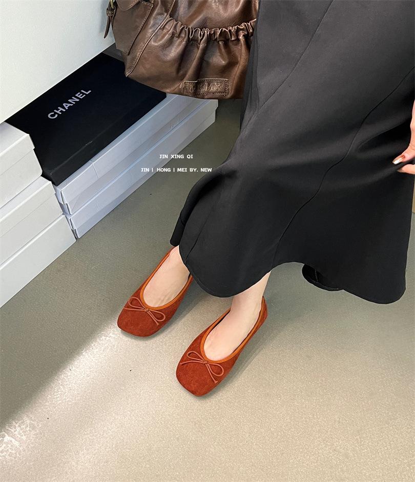 French retro leopard print light mouth ballet single shoes women's 2025 autumn and winter new one-pedal beanie shoes ladyshoes