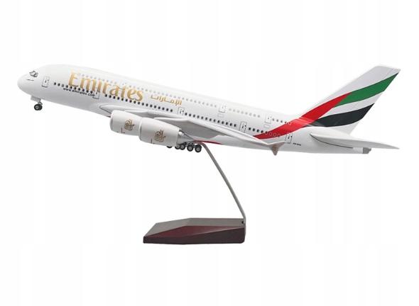 Emirates Airbus A380 Collector` Model Replica