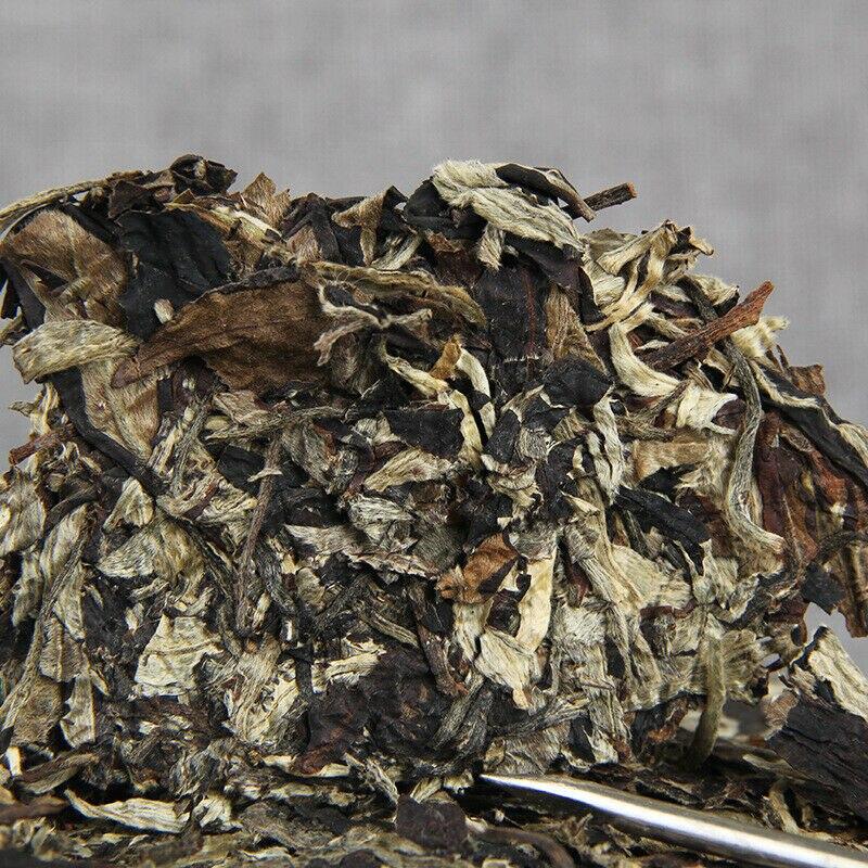 2018 Yue Guang Mei Ren Shen Puer Gemischter Weißer Tee Ancient Arbor Roher Puer Tee 357g