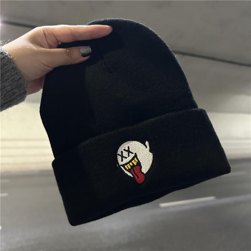 Hat women's autumn and winter versatile embroidered wool hat warm and cold-proof knitted hat outdoor pullover cold hat men