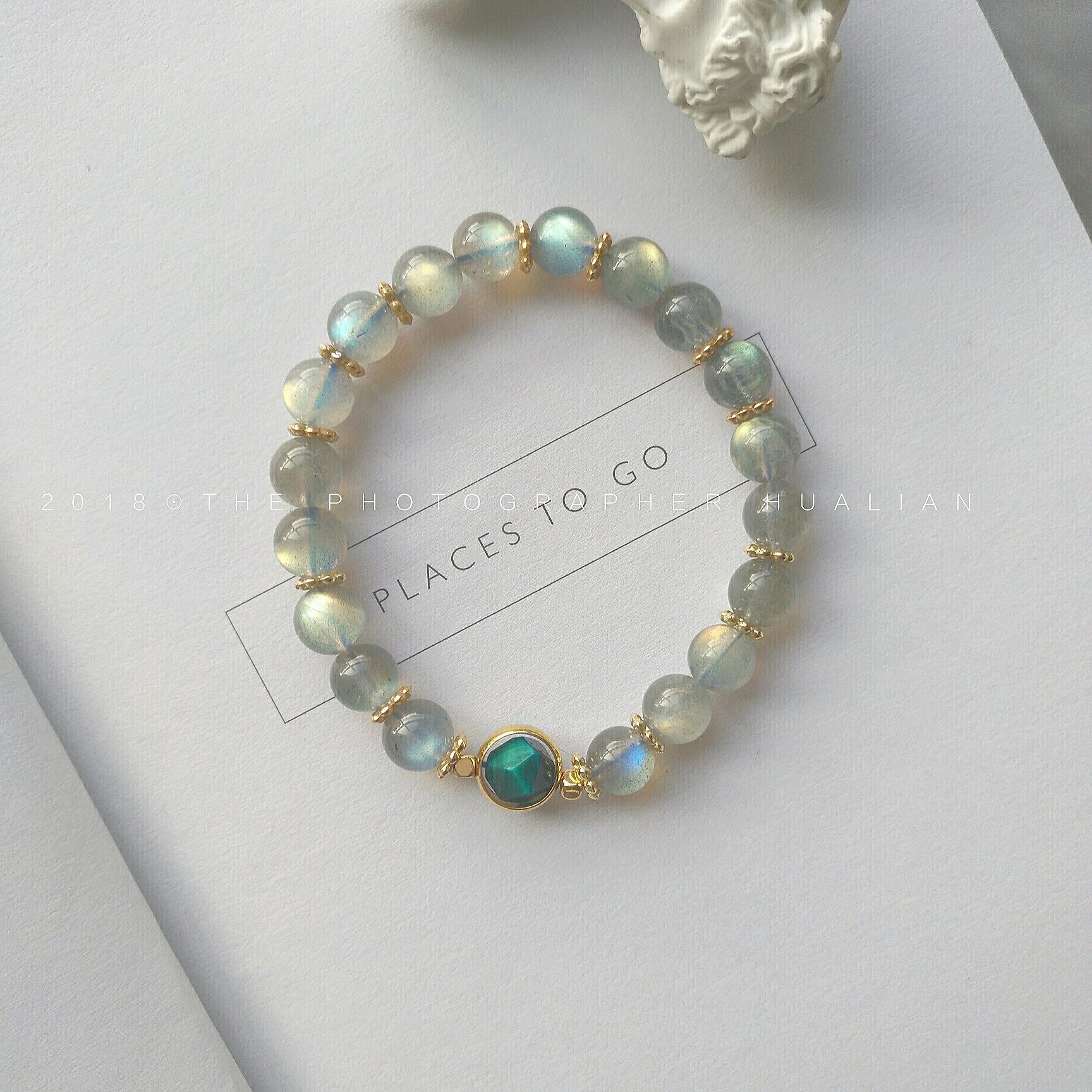 

Natural iridescent gray moonstone niche design crystal fresh trendy friendship bracelet for women