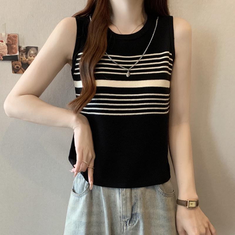 2026 Spring French Design Knit Vest Camisole - Women's Fashionable Striped Sleeveless Top