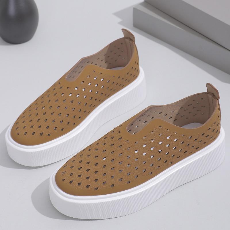 Thick Soled Hollow Breathable Low Top Single Shoe for Women, V-mouth Sponge Cake Set Foot Board Shoes