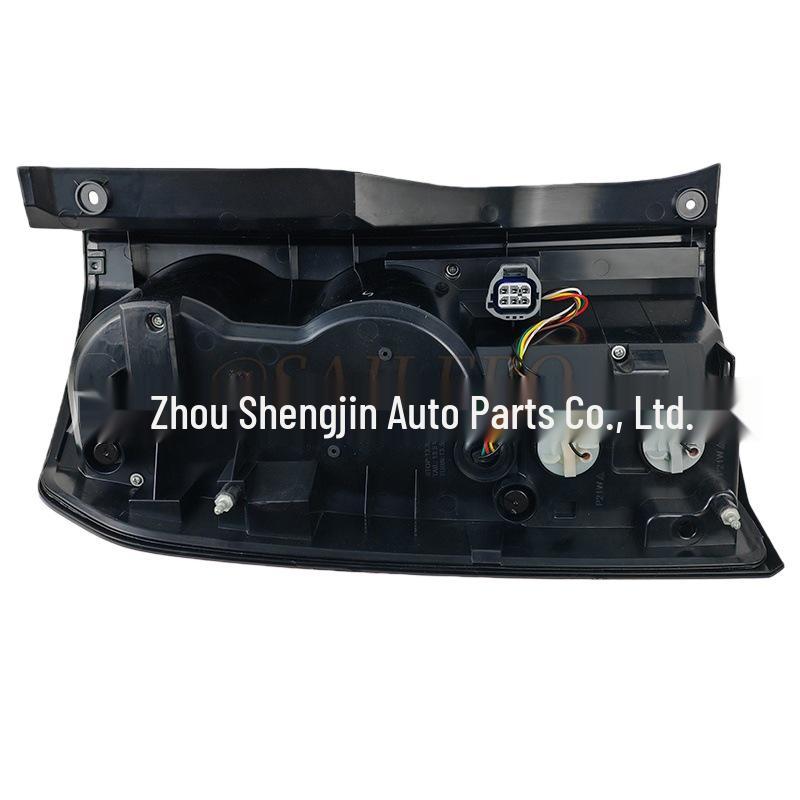 LR162974 LR052397 LR162972 LR052395 Rear Taillights (Left & Right) for Land Rover Discovery 4