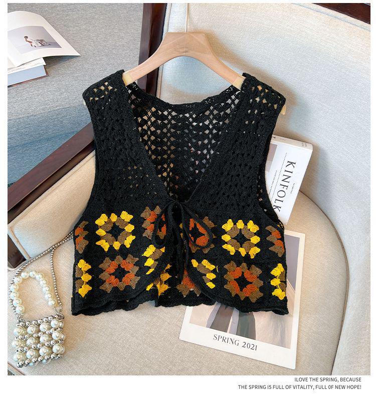 Sleeveless Crochet Lace Knit Cardigan: Fashionable Loose Bolero Vest