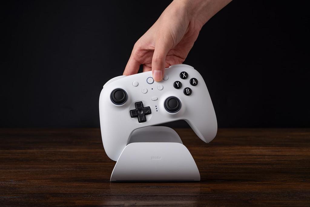Japanese Instruction Manual and QR 8BitDo Ultimate 2 Bluetooth Controller with TMR Trigger and Switch Sleep Wake Compatible with 2 Required Before and