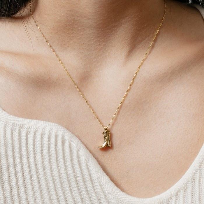 Stainless steel retro denim boots pendant necklace niche design boots collarbone chain furnace vacuum plating