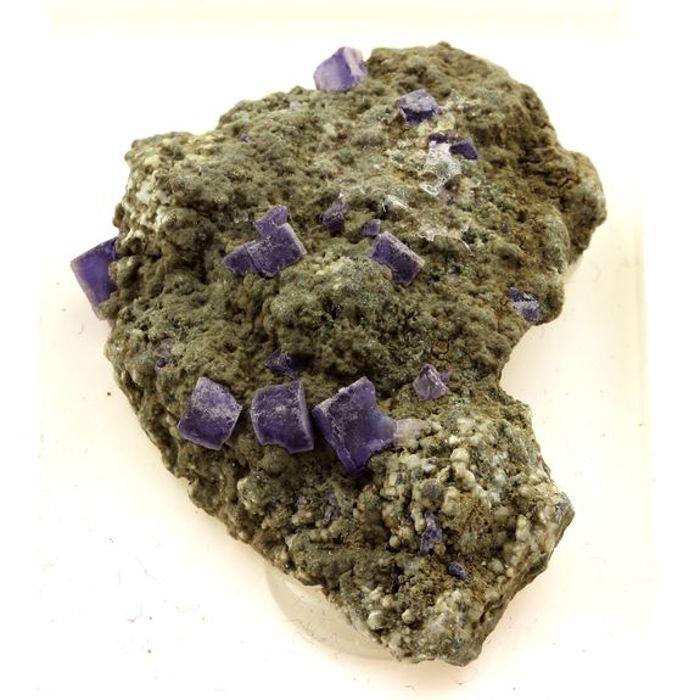 Pierres et Minéraux. Fluorite. 66.5 ct. Panasqueira Mines, Covilhã, Portugal.