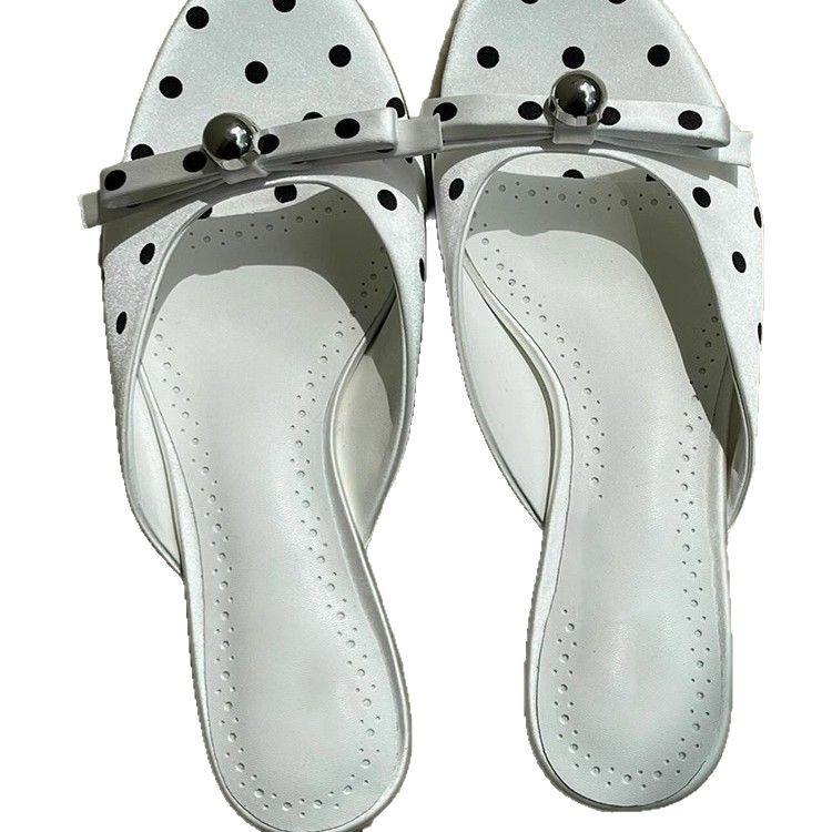 2025 Spring New Pointed Polka Dot Rear Strap Sandals Women's Bag Head Bow Pearl Medium Heel Single Shoes Women's Shoes