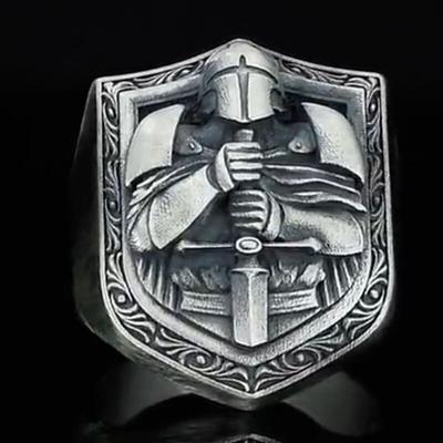 Vynikající móda Crusader Knight Ručně vyráběný pánský embosovaný pečetní prsten Středověký rytíř Pánský prsten na motocykl Suvenýr dárek Anillo