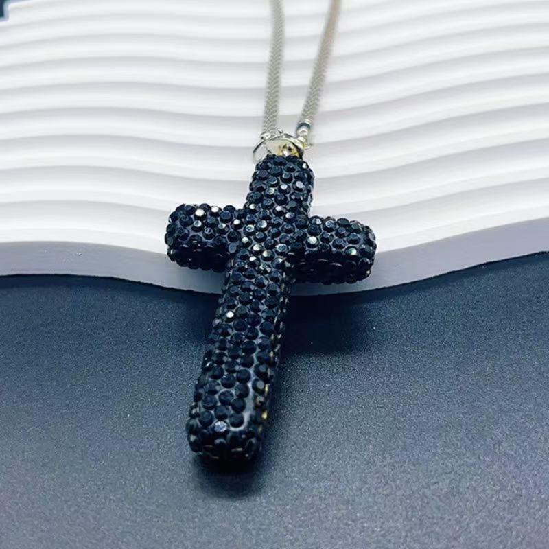 Elegante Crucifijo de Arcilla Colgante con Acento de Cristal para Espejo Retrovisor de Coche Accesorios Colgantes para el Interior del Coche