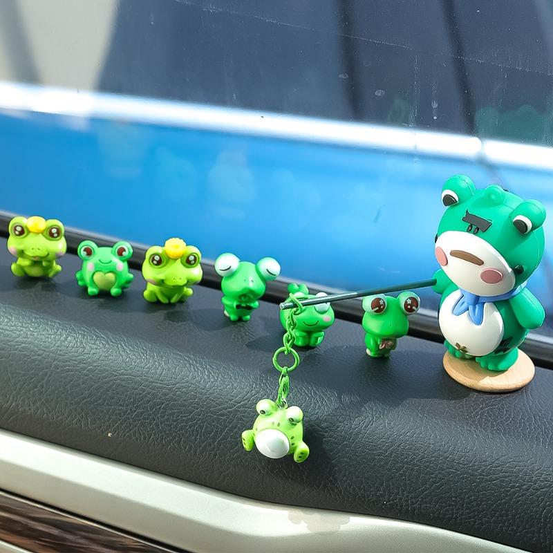 Internet Celebrity Frog Car Ornaments Auto Center Console Instrument Panel DIY Decorative Ornament Car Interior Accessories