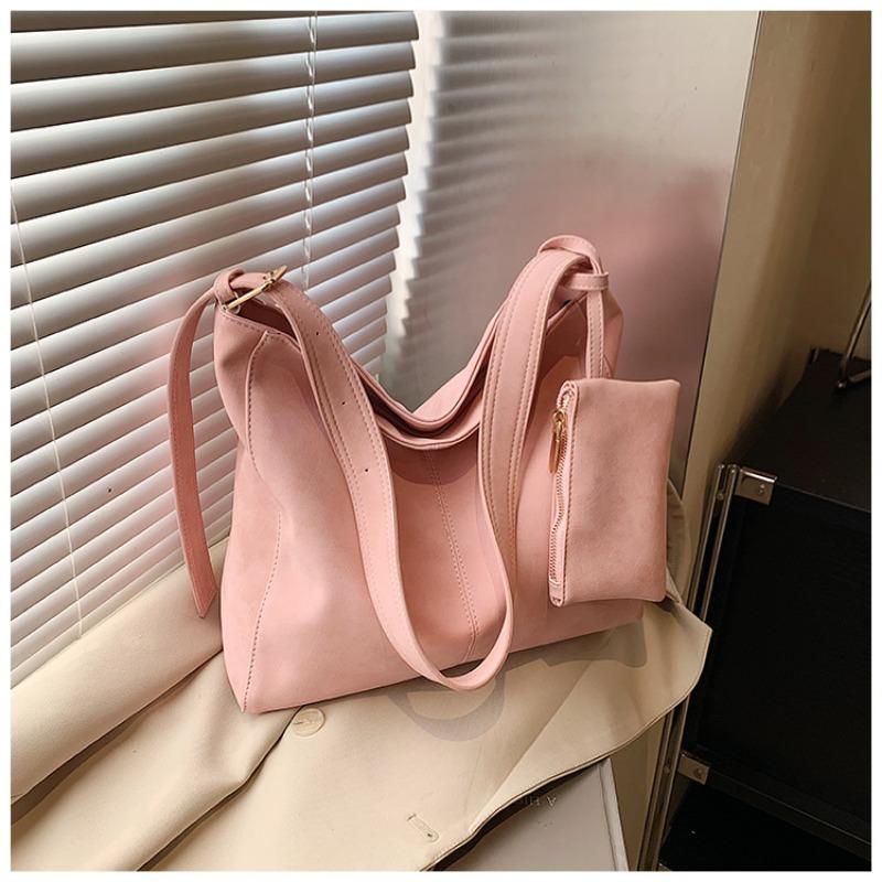 

Retro fashion tote bag women s autumn and winter new commuting large-capacity shoulder bag trendy women s bag розовый