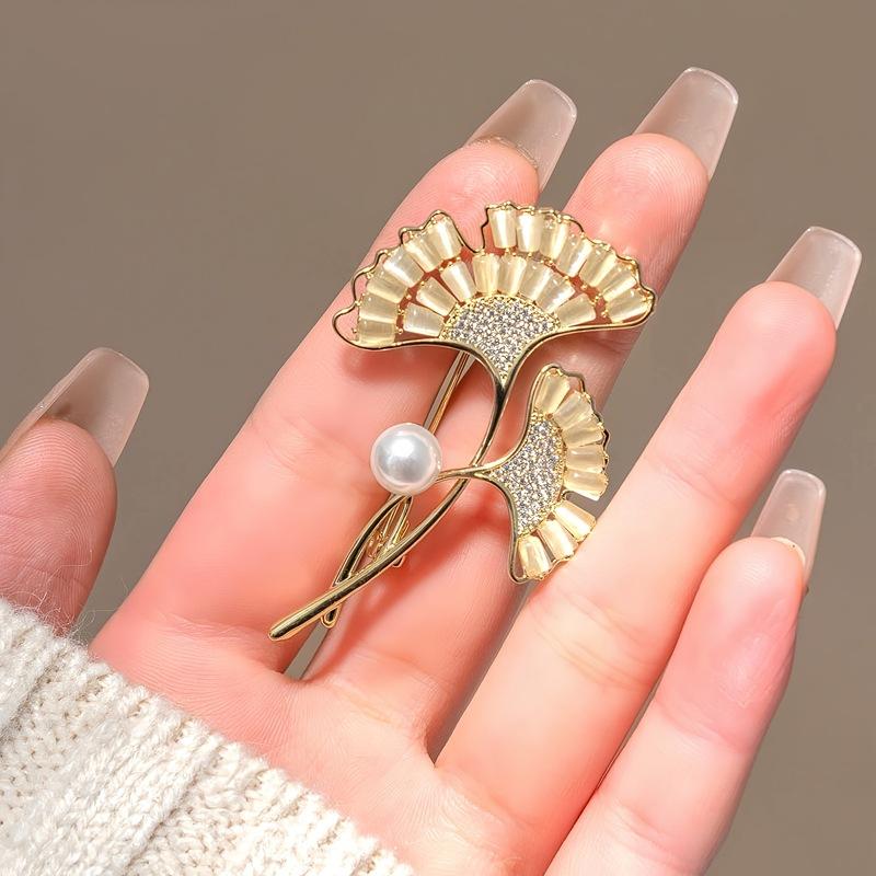 Ancient style auspicious clouds peony flower brooch elegant temperament high-end fashion corsage cheongsam Hanfu suit pin accessories