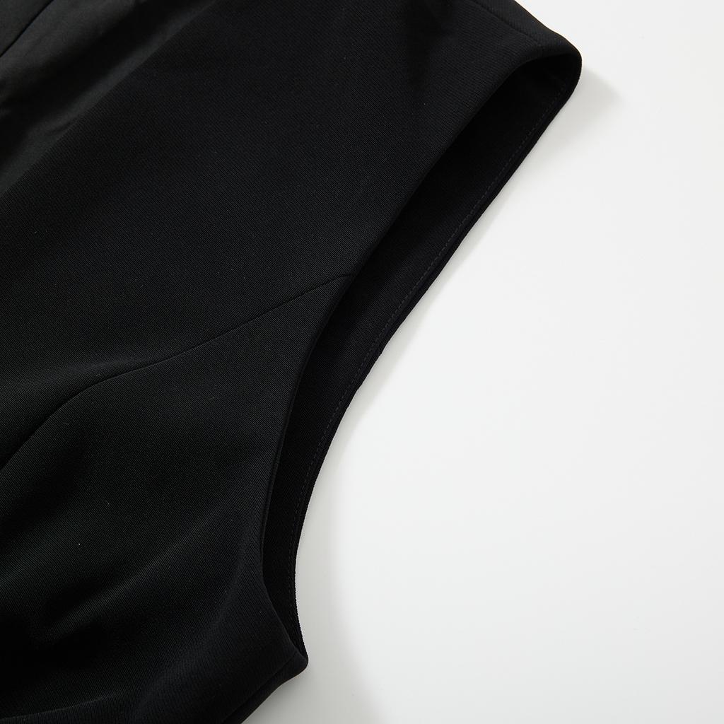 Same Style Deep V-neck Vest Dress for Women In the Mall, 2025 Early Autumn, with a Sense of Luxury and Elegant Temperament. Medium Length Dress