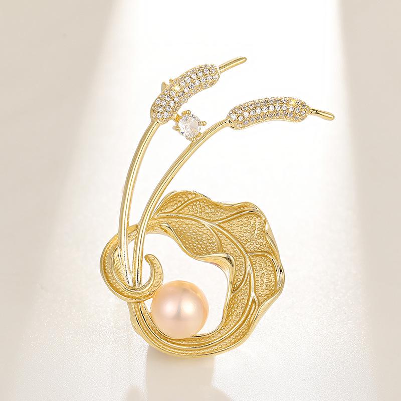 Bo Xin Yun Elegant Pearl Leaf Brooch - High-End Fashion Accessory  Gift