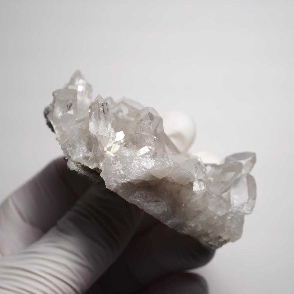 [N2 Stone Natural] Natural Quartz Crystal Cluster - Arkansas, USA - Specimen | (46 | "One-of-a-kind" Rough Stones: Approx. 64g, 68x47x27mm)