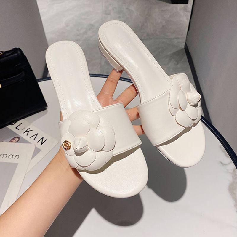 Fashion Designer Camellia flower slippers women 2025 sandalias summer lazy shoes ladies ins low heels metal camellia floral slides mujer