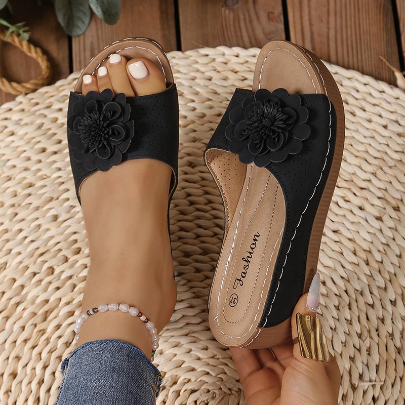 Chinelos de Cunha com Decoração de Flores Retrô Femininos Sandálias de Plataforma com Fundo Grosso de Verão Femininas Antiderrapantes Sapatos de Praia Chinelos para Exterior