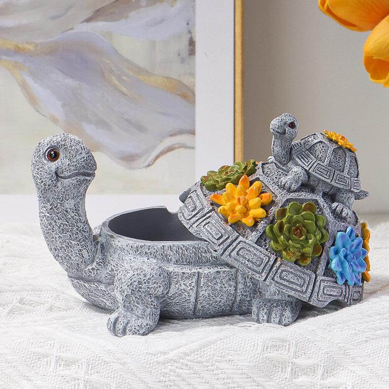 Retro Creative Turtle Ashtray with Lid - Unique Resin Ornament for Home, Bar, or Office