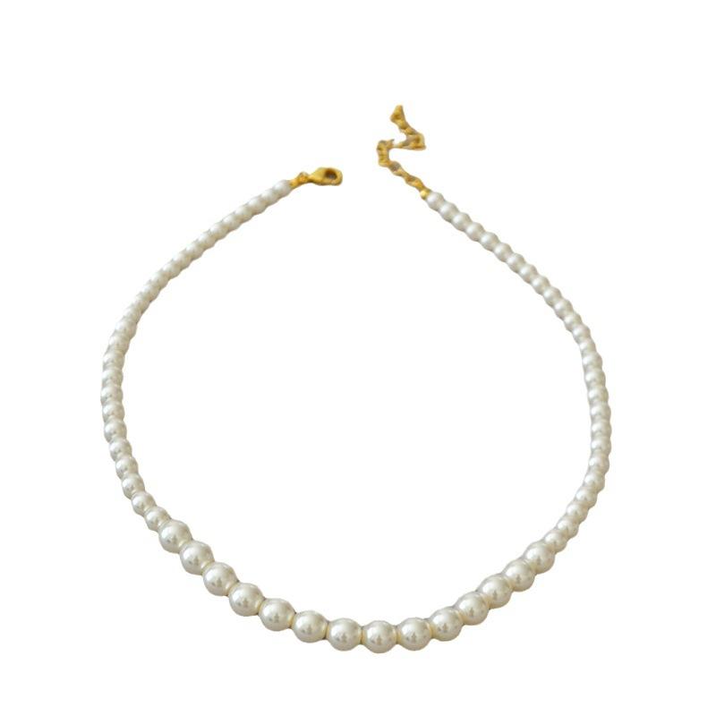 Spring and summer new Korean version small fragrance gradually change the size imitation pearl fashion celebrity temperament necklace collarbone chain