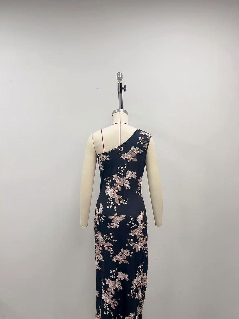 2025 European-American One-Shoulder Bodycon Maxi Dress with High Slit and Summer Print