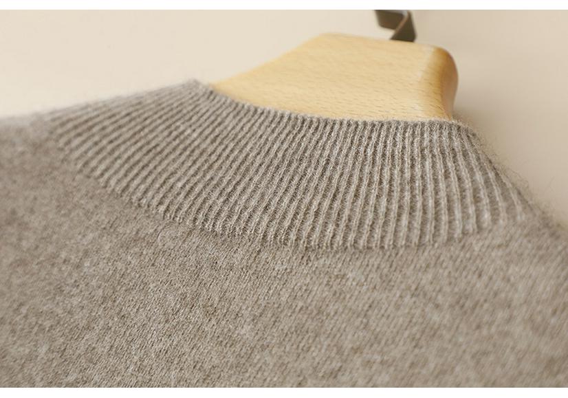 Baby Cashmere Seamless Slim Fit Half-High Neck Sweater