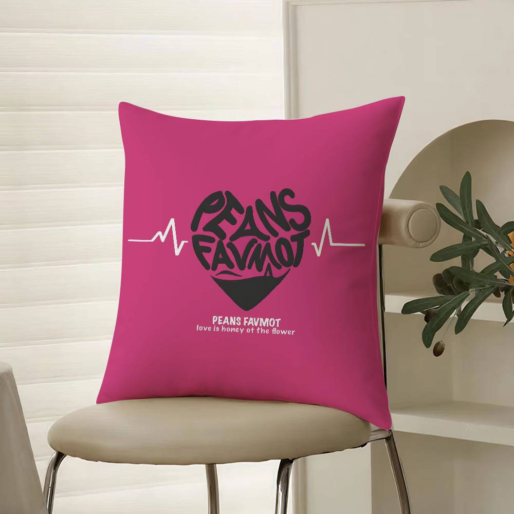 Lovely Sentence For Family Warm Hearts Pillow Case Comfort Sofa Bed Silky Elegant Invisible Zipper Decorative Cushion Cover