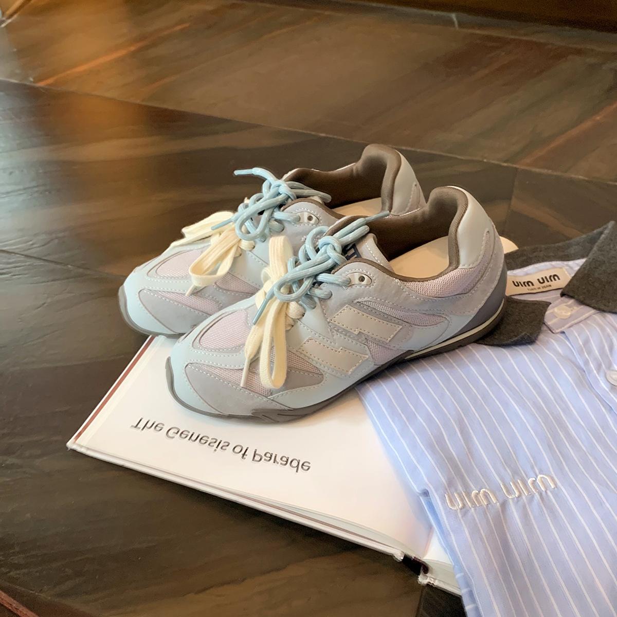 

Cowhide version of grape mother, the same fashionable pair of shoelaces, casual sports shoes, retro mesh Forrest Gump shoes, women s German training 40