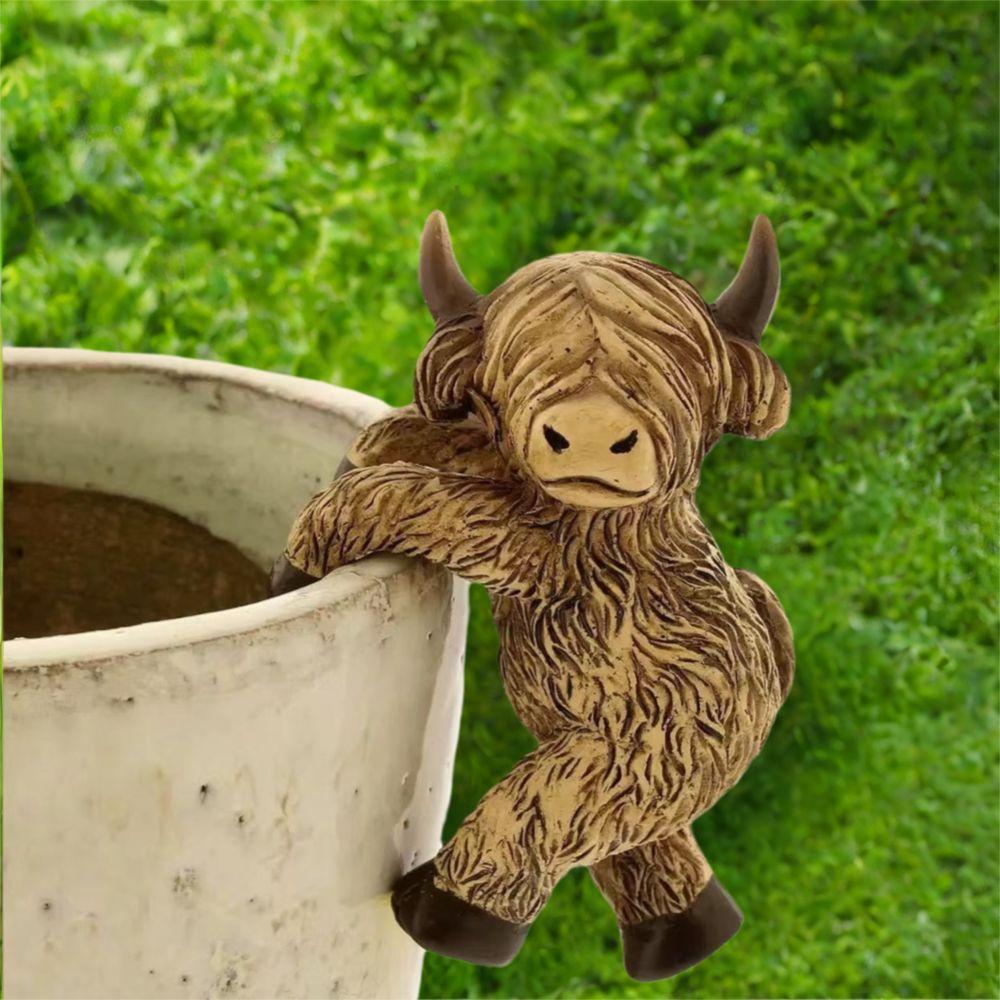 Resin Crafts Highland Cow Bonsai Pendant Climbing Cow Ornaments  For Office Outdoor Plant Decor