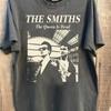 Maglietta Smith, Maglietta Grigio Fumo "La Regina è Morta", Nuova Maglietta Unisex Casual Larga Estiva High Street