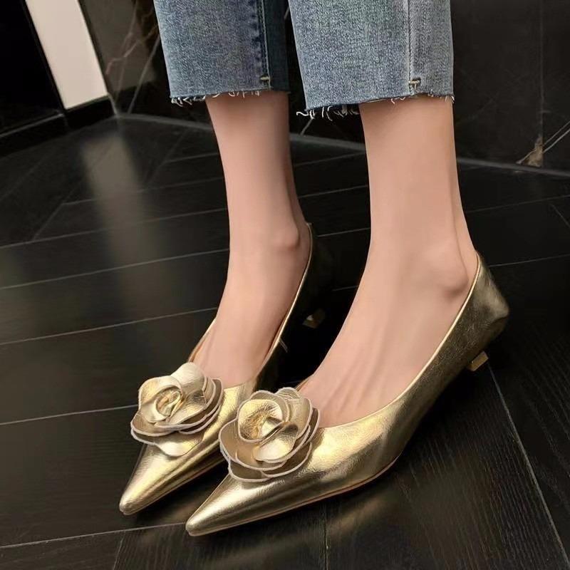Women's Single Shoes Summer New Low Heel Pointy Champagne Rose High Heels Fashion Temperament Professional Commuter Sandals