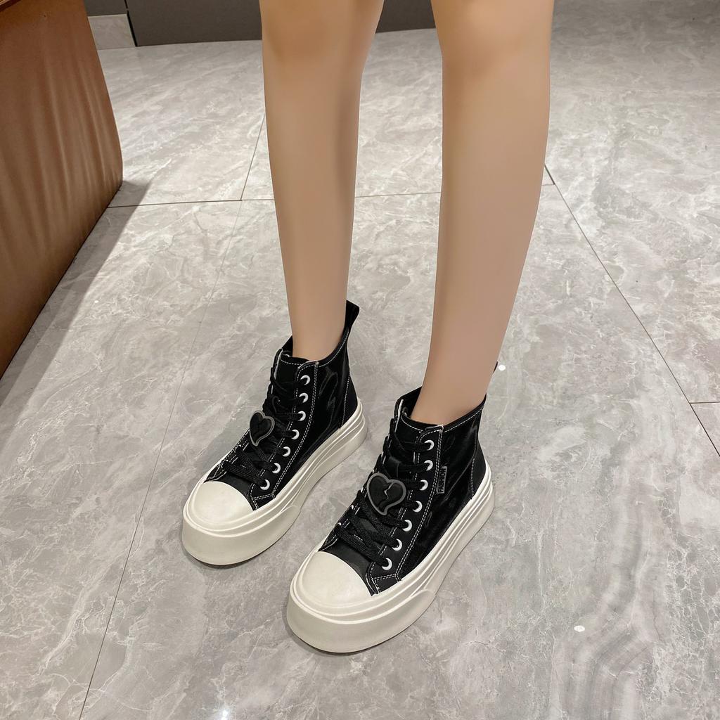 Thick Soled Canvas Toe Cap Casual Sports Shoes