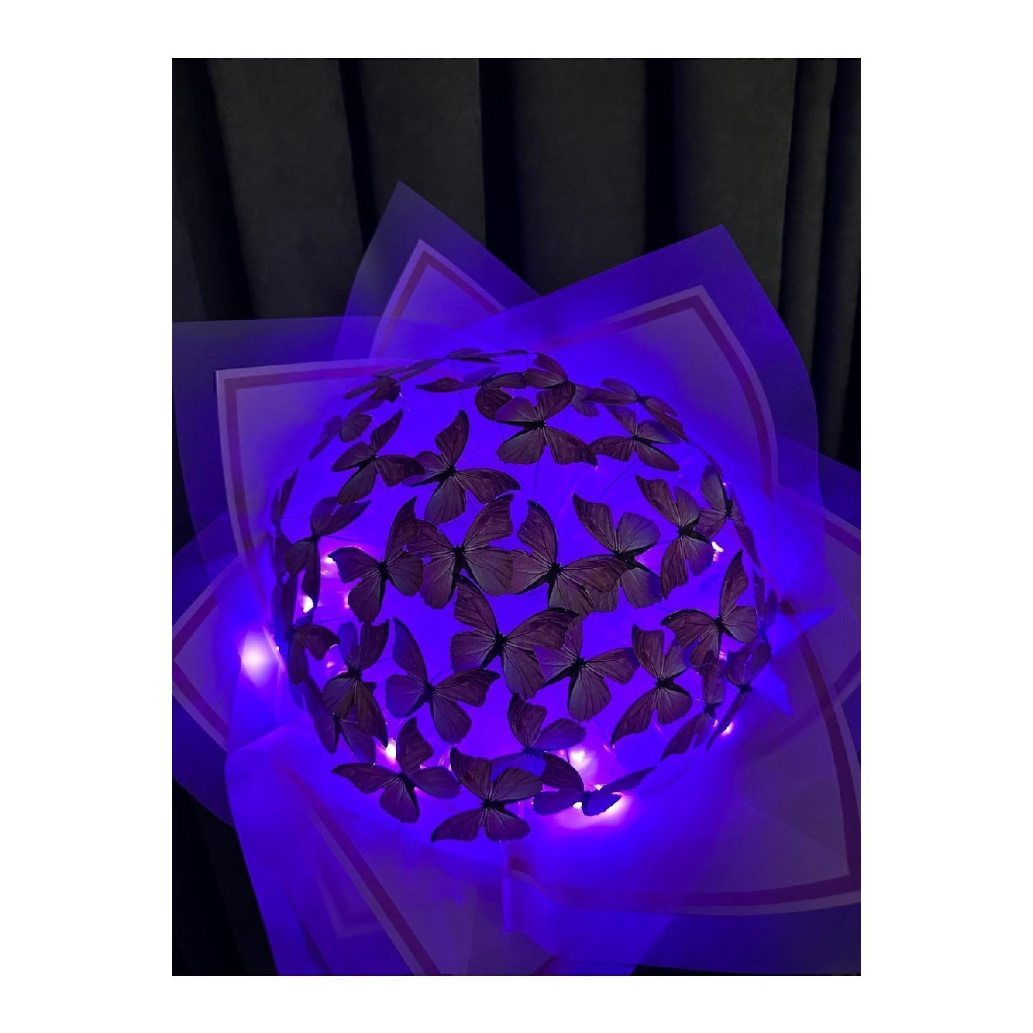 

Purple Butterfly Bouquet фіолетовий