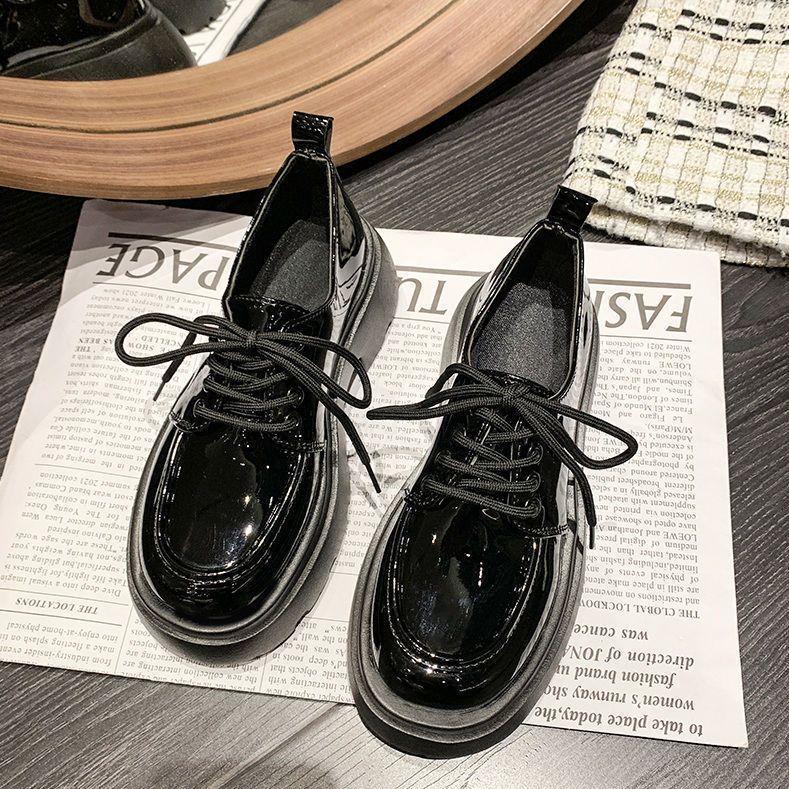 Fashion With Medium Heels Black Normal Leather Casual Women's Summer Footwear Shoes for Woman 2024 Moccasins Platform Chic and Elegant E