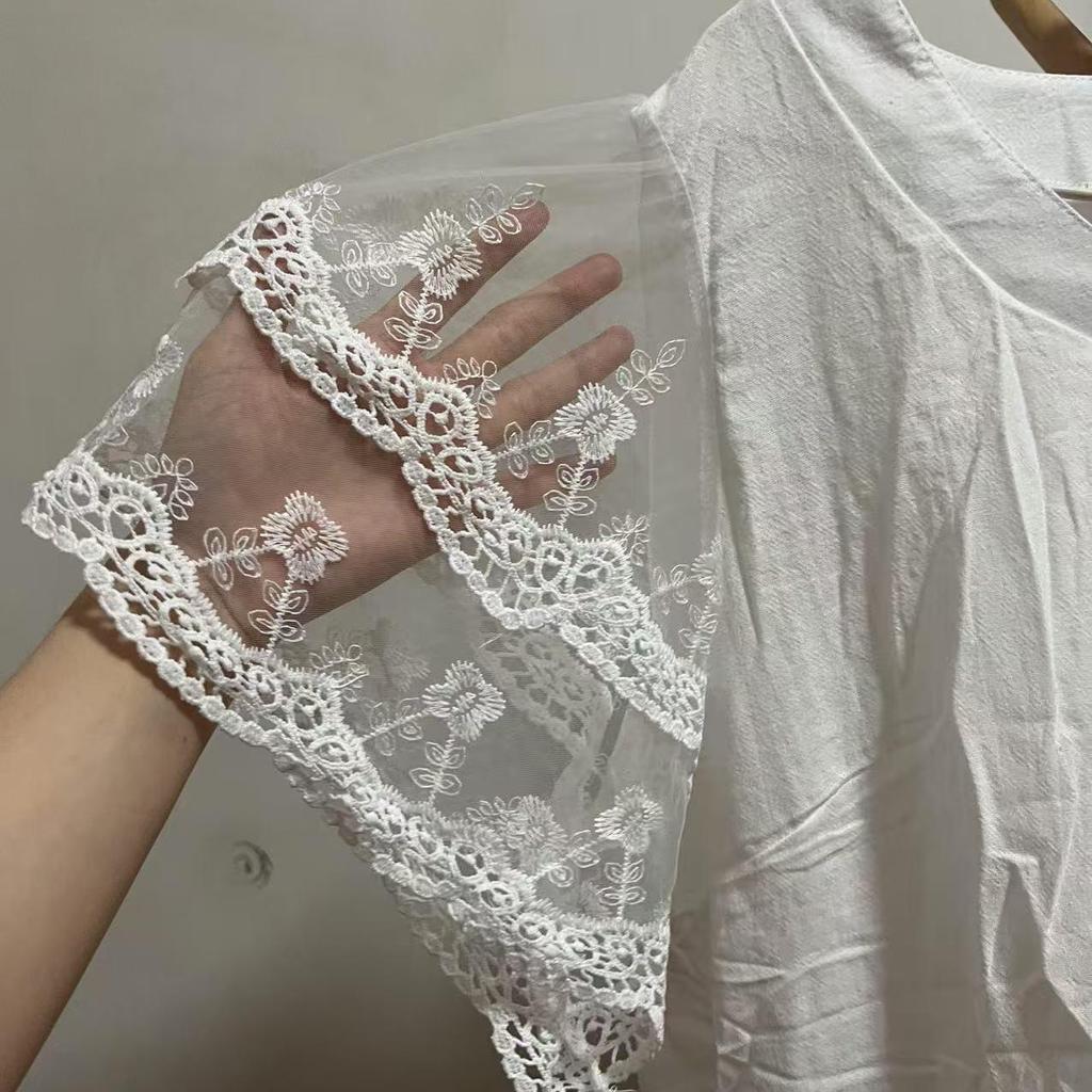 Nuovo Vestito Casual Moda Primavera/Estate 2025 con Scollo a V, Maniche Corte in Pizzo per Donna