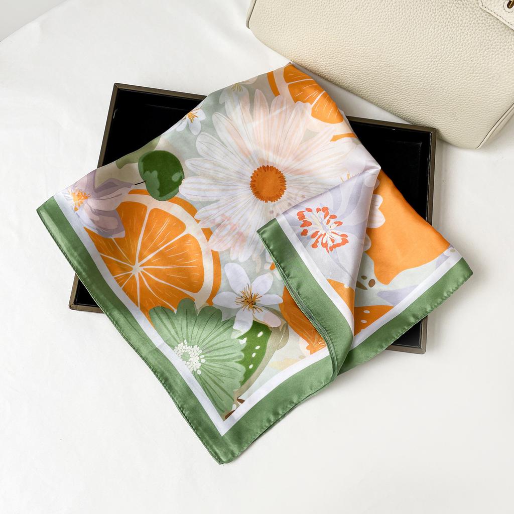 Small Daisy Printed Silk Scarf Women's 71cm Square Scarf Temperament Fresh and Versatile High Sense Fashion Thin Silk Scarf Wholesale