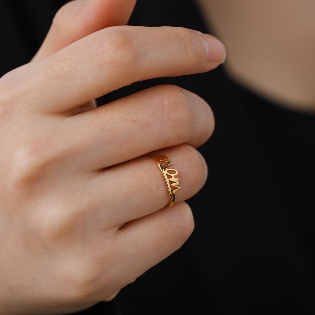 Letter Mom Ring Women's Stainless Steel Minimalist Finger Rings Jewelry Mother's Day Gift