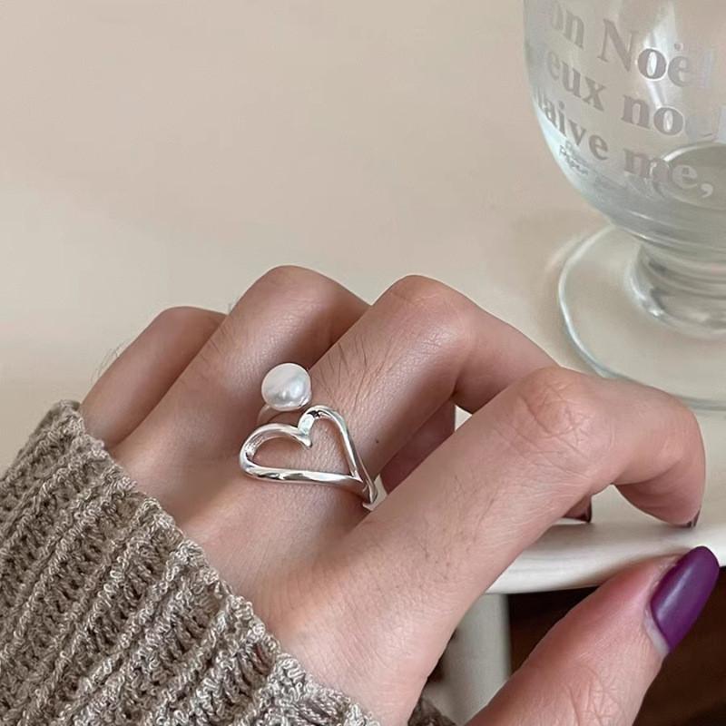 Elegant Geometric Heart Pearl Ring For Women Stylish Adjustable Open Finger Design