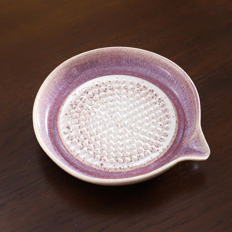 Japanese Style Ceramic Garlic Grater Plate Smooth Edge Porcelain Grater with Spout for Outdoor Camping Home Paste Making