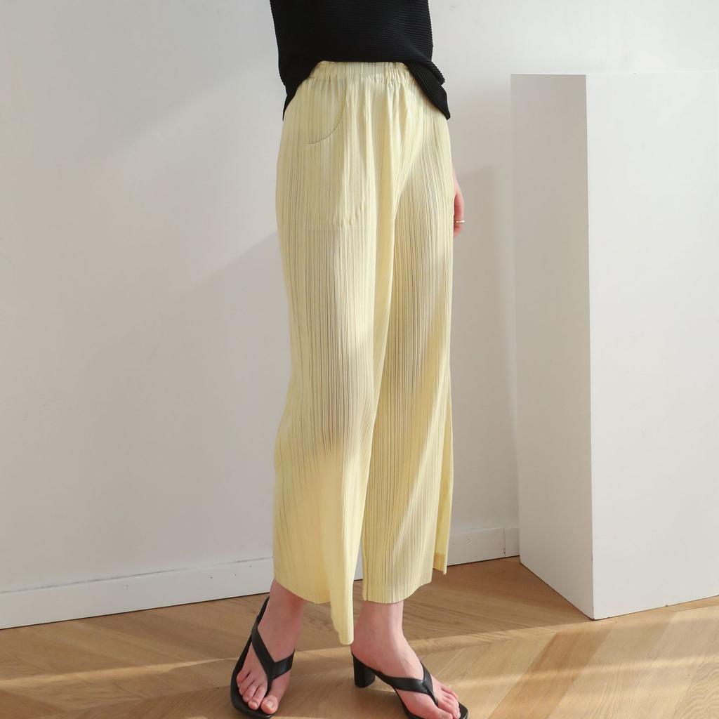 Woman Loose Pleated Pants Solid Slim High Elastic Loose Wide Straight Simple Casual Style Summer Cropped Trousers