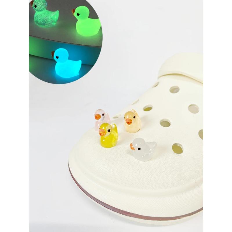 4pcs Duck Design Shoe Decorations, Fashionable Glow In The Dark Accessories For Clogs