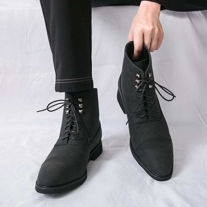 British Style Men's Mid-High Leather Brogue Business Casual Ankle Boots, Fashion Retro Dr. Martens