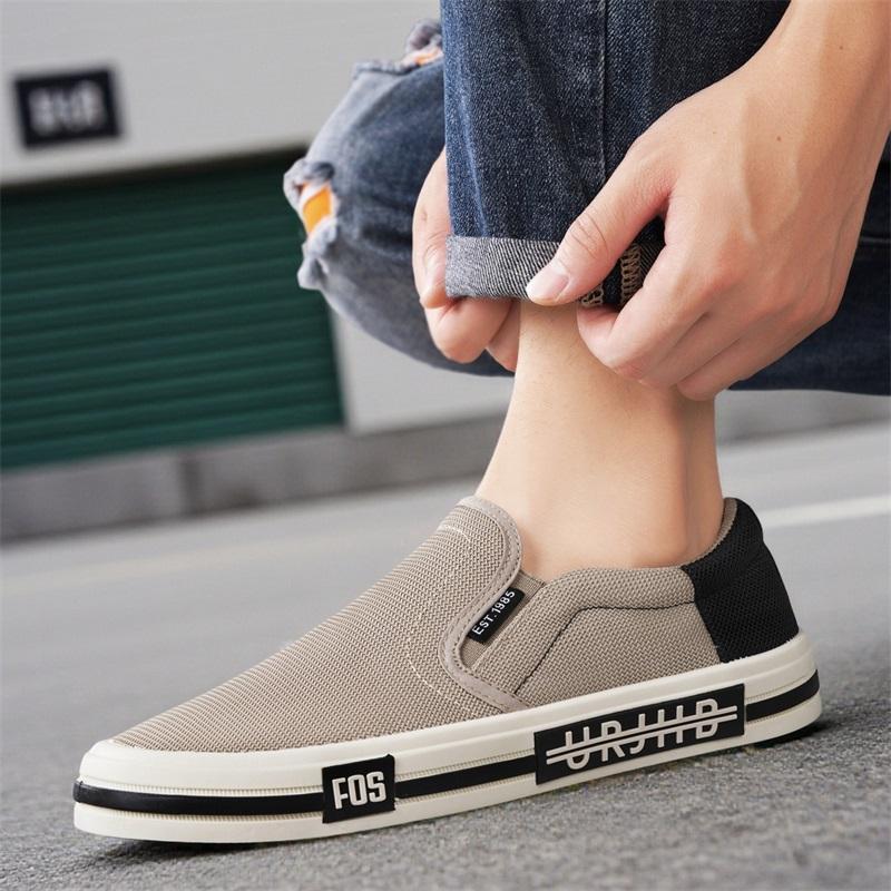 Fashion Men Canvas Shoes 2026 New High Quality Men Casual Shoes Mesh Breathable Slip On Loafers Comfort Anti-slip Walking Shoes