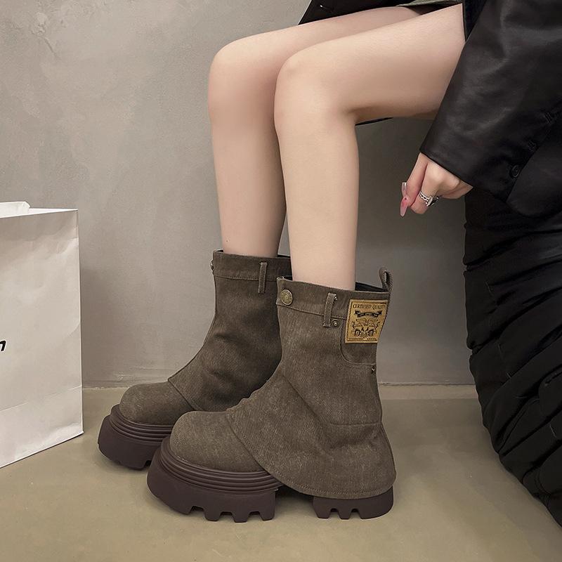 Retro Trouser Boots Women's Summer 2025 New Popular Breathable Small Toe Sandals Versatile Niche Short Boots