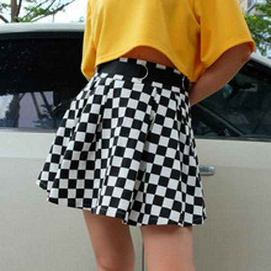 

European-American Black & White Plaid Pleated Midi Skirt - Slimming, Short Style for Women 2XL