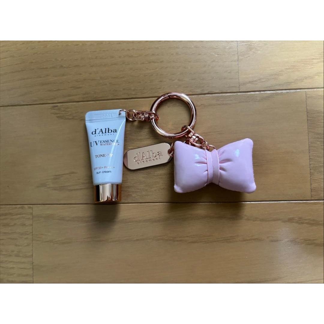 d Alba d Alba Pink Ribbon Charm  Mini Tone Up Sun Cream 5ml